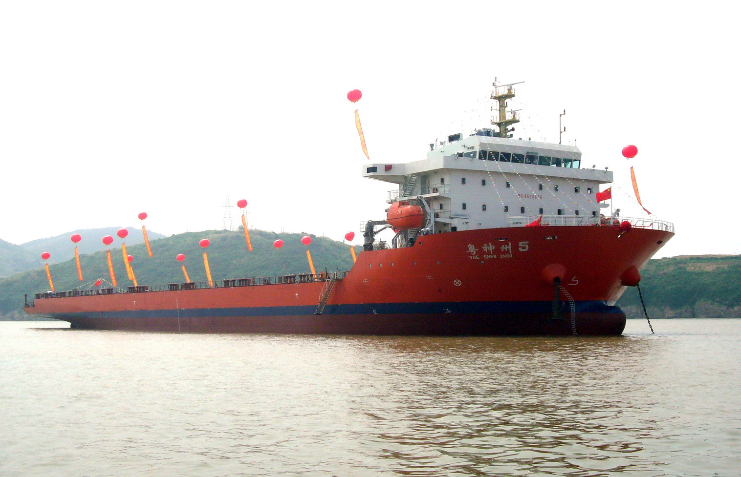 产品-粤神州5-139.5米甲板驳CCS船东：广州市粤神州海运有限公司